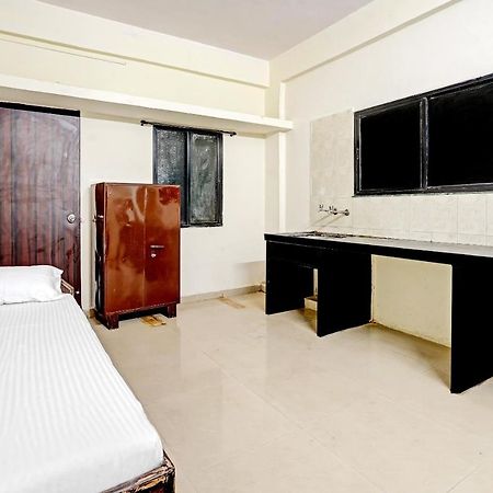 Amba Executive An Apartment Hotel Mundhwa Экстерьер фото