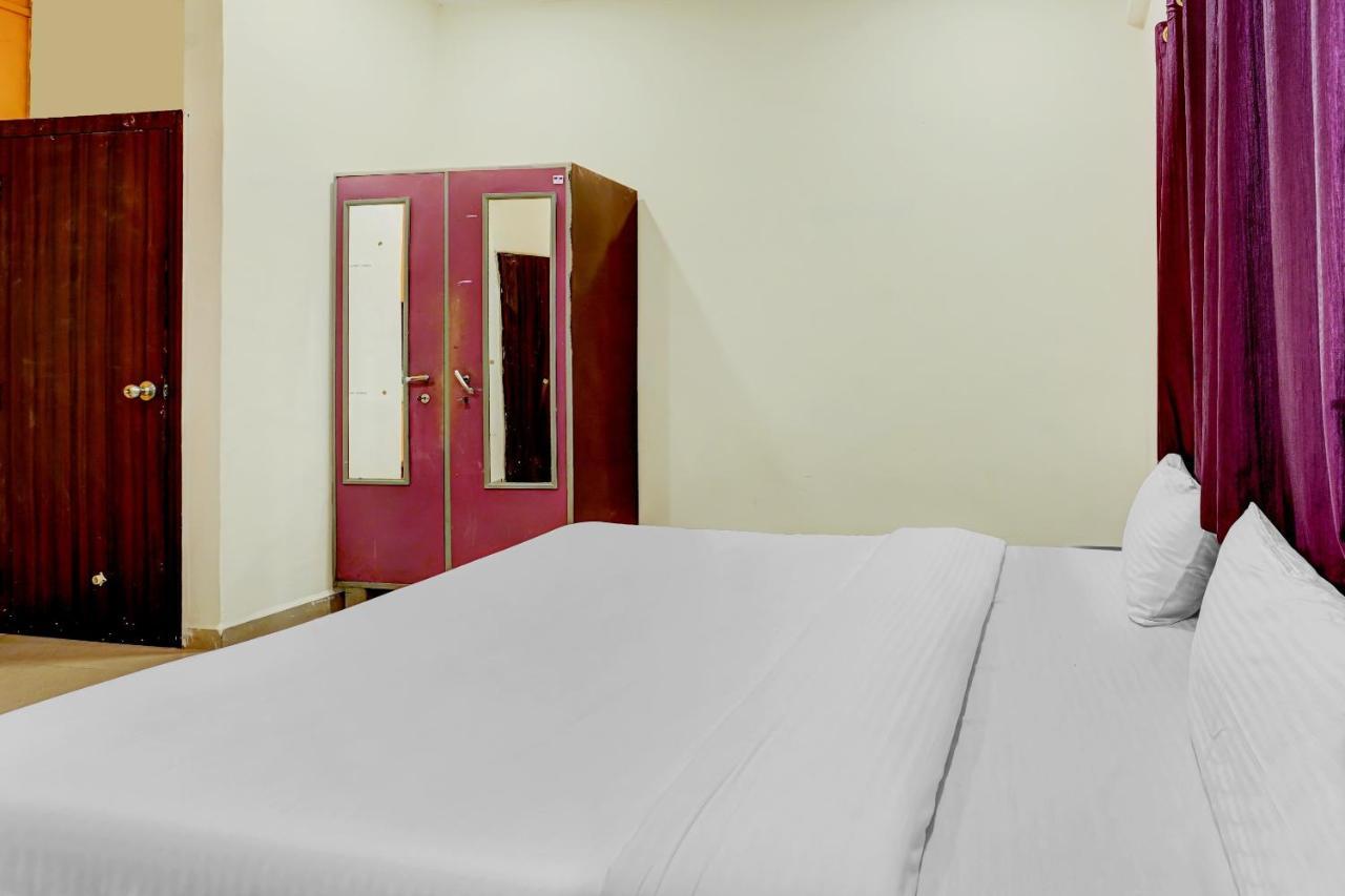 Amba Executive An Apartment Hotel Mundhwa Экстерьер фото