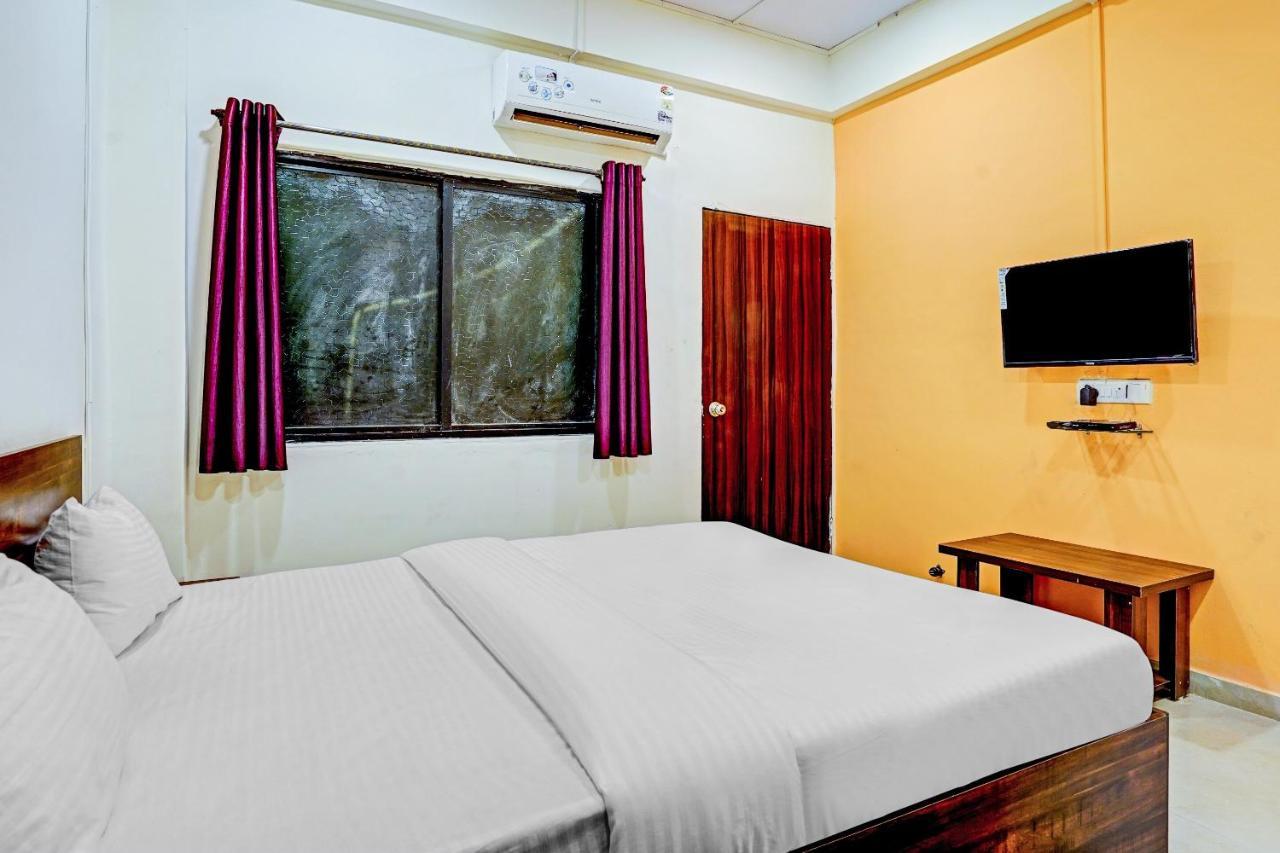 Amba Executive An Apartment Hotel Mundhwa Экстерьер фото
